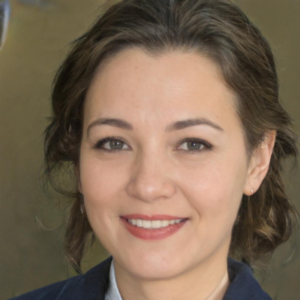 Marie Dubois, spécialiste en gestion des risques
